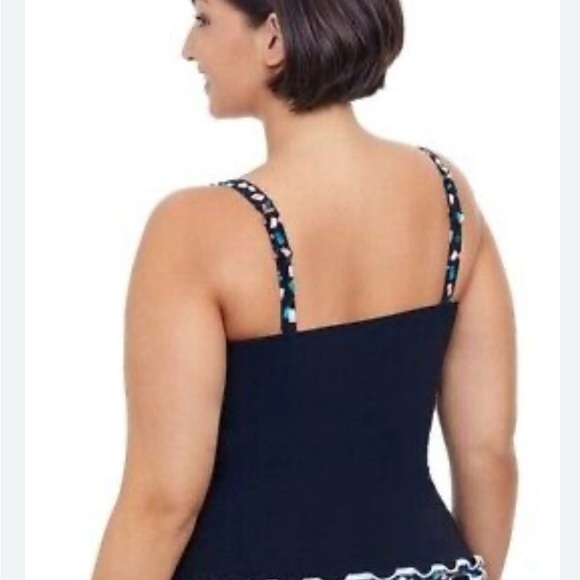 Profile by Gottex Women’s Underwire Tankini Top
Size 34D - Picture 2 of 12